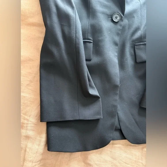 COS Classic Black Women's tailored Blazer - Picture 8 of 14